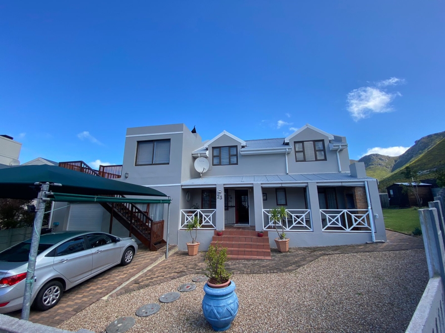 5 Bedroom Property for Sale in Onrus Western Cape